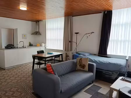 appartément une chambre, rez de chaussée