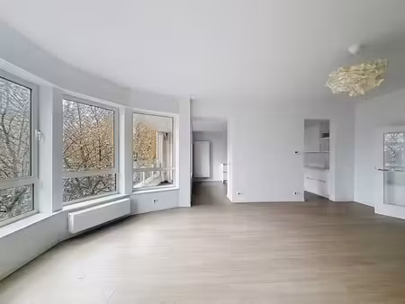 appartement 3 ch. avenue louise, lumineux et spacieux