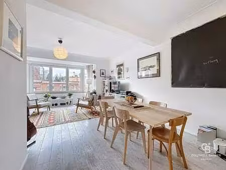 lumineux appt (+-116m²) 2 chambres / quartier place guy d'ar