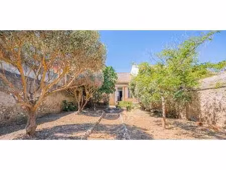 maison avec piscine et jardin marseille 8ᵉ (13)