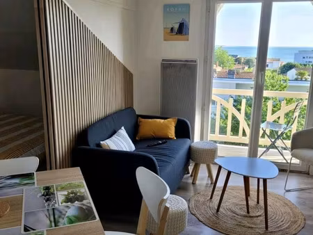 location meublée appartement 2 pièces 36 m² à royan (17200), 690 €