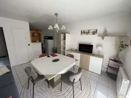 t3 meuble en duplex lorient - secteur clinique mutualiste