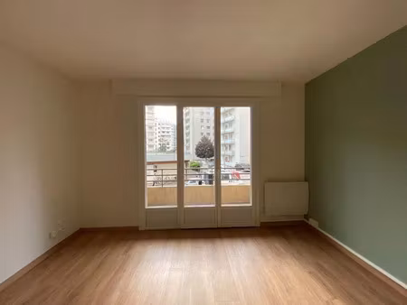 location appartement 3 pièces 57 m² à grenoble (38000), 795 €