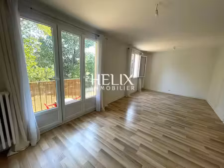 appartement montesson 3 pièce(s) 67.01 m2 avec grand séjour balcon parking et grande cave 