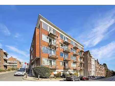 uccle - globe | lumineux appartement 2 chambres ±90 m²