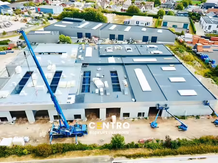 nb magazijn (203m²) inclusief 1 private parkeerplaats op ...
