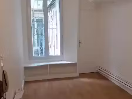 location appartement 1 pièce 15 m² à paris 18ème (75018), 496 €