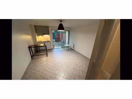 location appartement 1 pièce 23 m² à toulouse (31000), 550 €