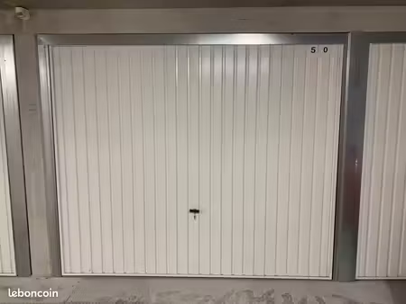garage/box 18 m² villeurbanne