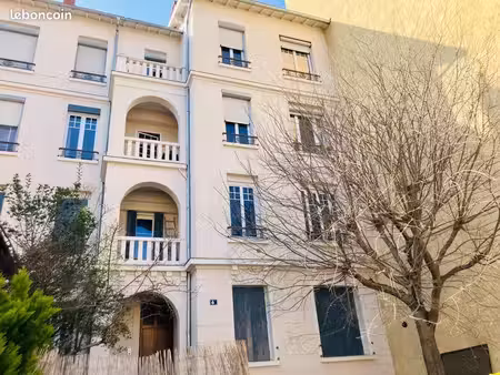 appartement traversant, calme, jardin lyon3 1/2 chambres 67 m2