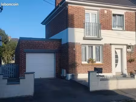 maison semi individuelle 4 chambres