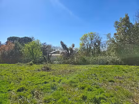 terrain bonzac 833 m2