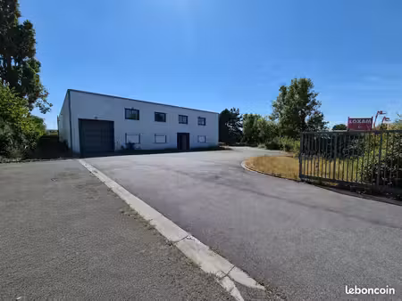 location - bâtiment douai