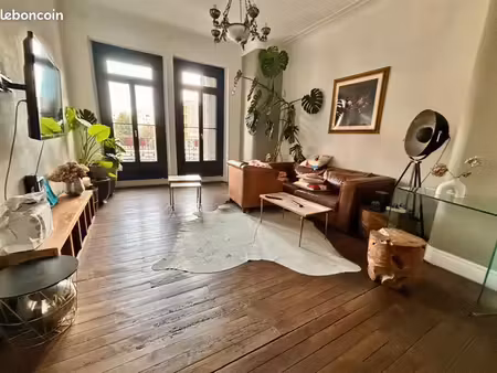appartement 4 pièces 395 m²