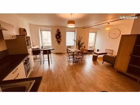 appartement meublé t2/t3 haute ville quimperlé, proche de toutes commodités