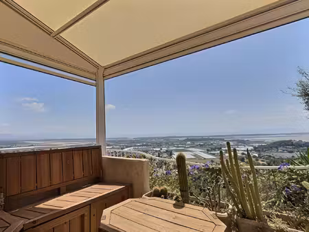 t3 avec vue mer exceptionnelle et iles - stationnements