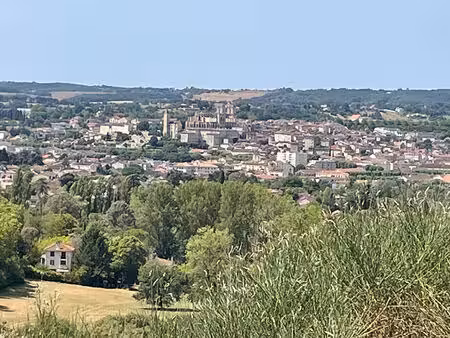 emplacement dominant d'exception à auch, vue cathédrale & pyrénées