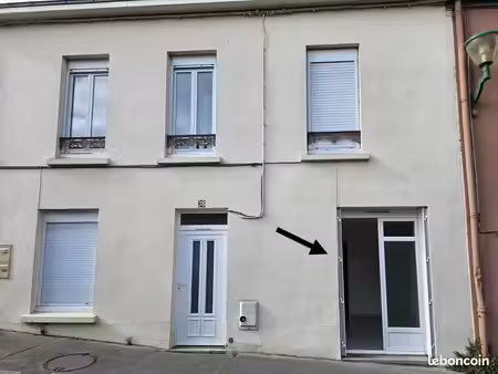 appartement 24 m2 (pour personne seule) vertou centre