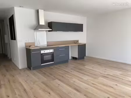 logement 51 m2 saint christophe du ligneron