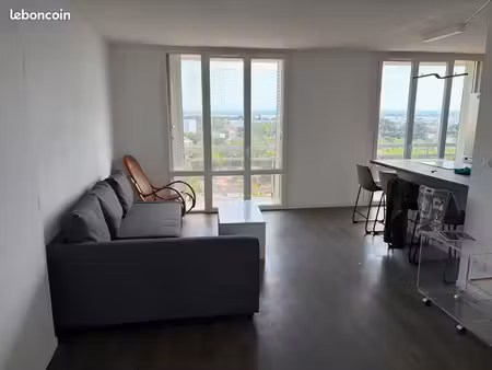 location meublé 52 m2 - 1 chambre 1 bureau