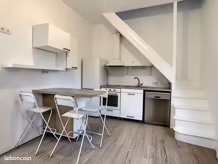 t2 duplex meublé - 28m2