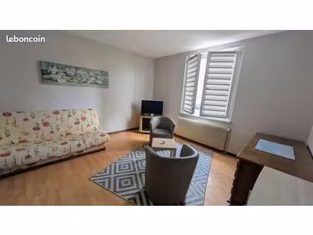 studio 1 pièce 28m²