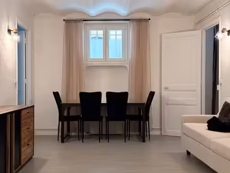 location appartement 4 pièces meublé entièrement rénové