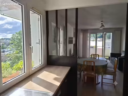t4 duplex meuble