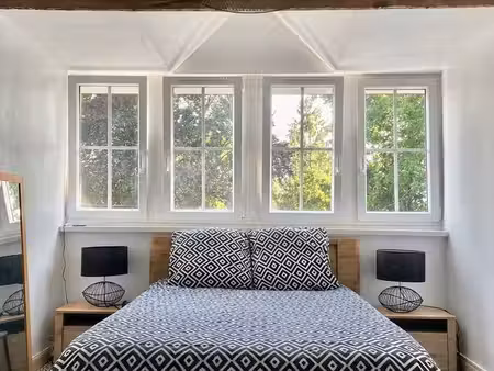 studette meublée 20 m² – étudiante – famars (proche université polytechnique)