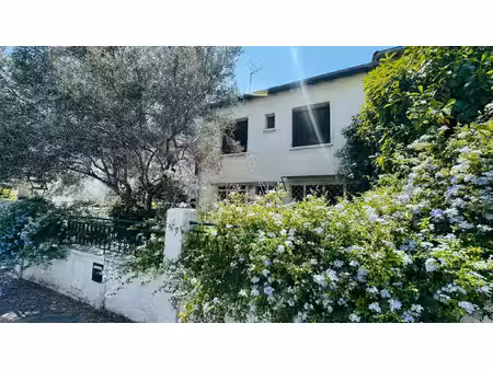 montpellier – maison 117 m² à rénover – 4 chambres – ga