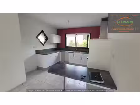 maison - saint gilles 5 pièce(s) 101.5 m2 sur près de 300m² d