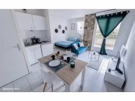 studio quartier timone sainte cécile