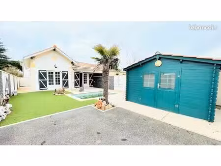 maison plain-pied de 3pièces piscine et parking