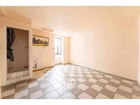 appartement 1 pièce 20m2 le panier 13002