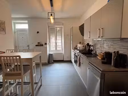 location maison meublée 2 chambres – garage double