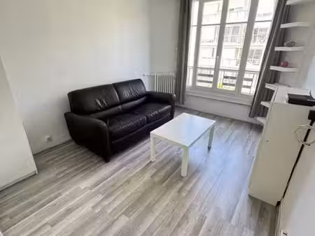 studio - 21.86m ²