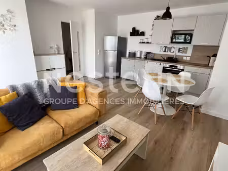 a louer, vannes gare, appartement 2 pièces meublé 44.88 m2 avec parking