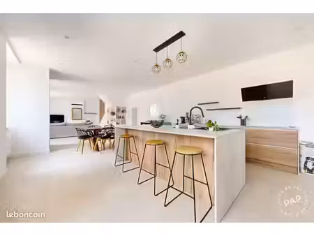 maison 5 pièces 156m2