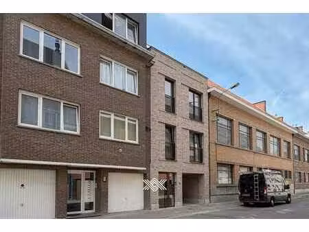 lichtrijk duplexappartement op het tweede en derde veriep