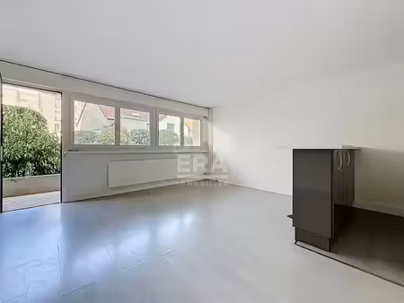 appartement 3 pièces 52 m² à louer paris 15e arrondissement 75015 ? | era immobilier