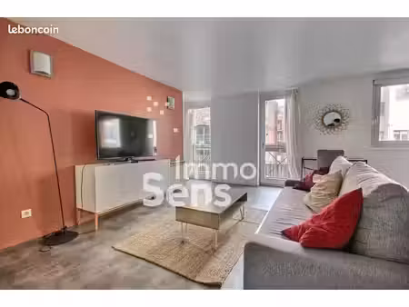 appartement 2 pièces 55 m²