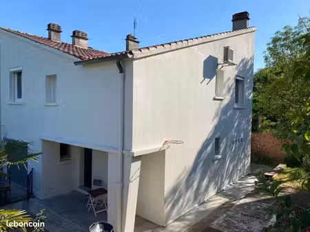 maison 5 chambres garage sous-sol proche centre vue dégagée