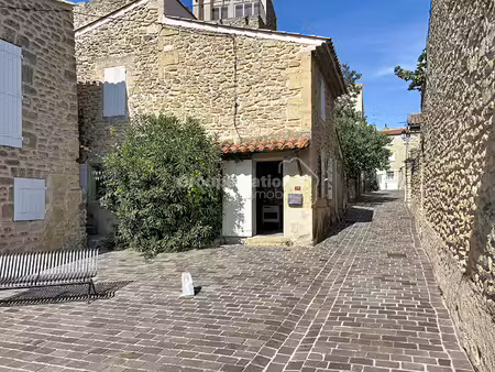 maison de village cornillon confoux 4 pièce(s) 75 m2 + piècee 15m² à aménager et cours
