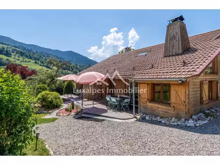 maison de luxe à vendre dans le quartier nord