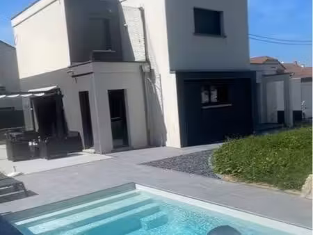 maison 116m2 avec piscine