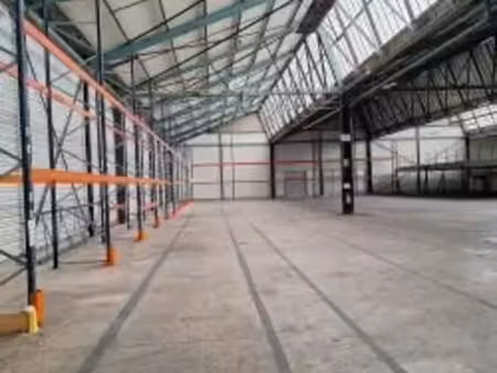 surface logistique meaux