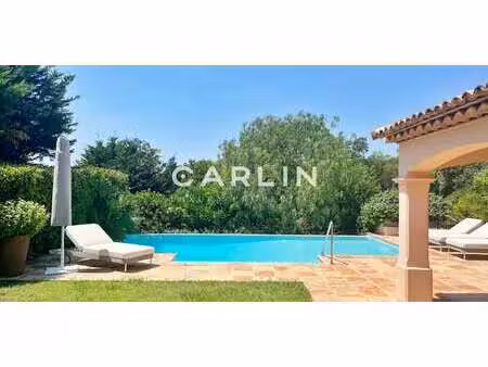 villa avec piscine gassin (83)