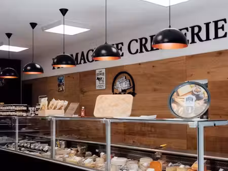 vente fond de commerce crèmerie , fromagerie , épicerie et vin