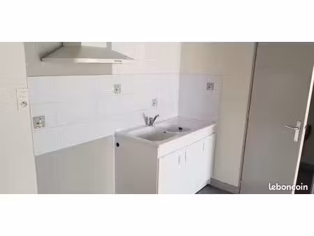location logement t2 52 m2