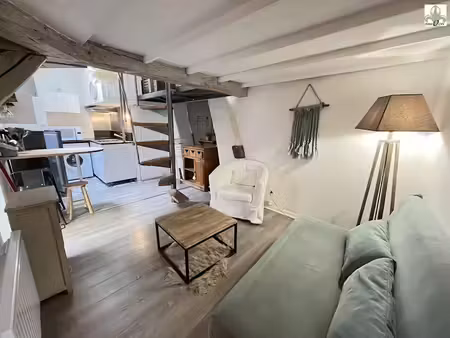 location meublée duplex 2 pièces 22.7 m² à beaune (21200), 600 €